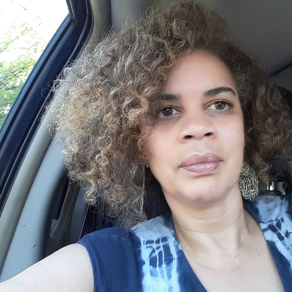 Meet your Posher, Virginia